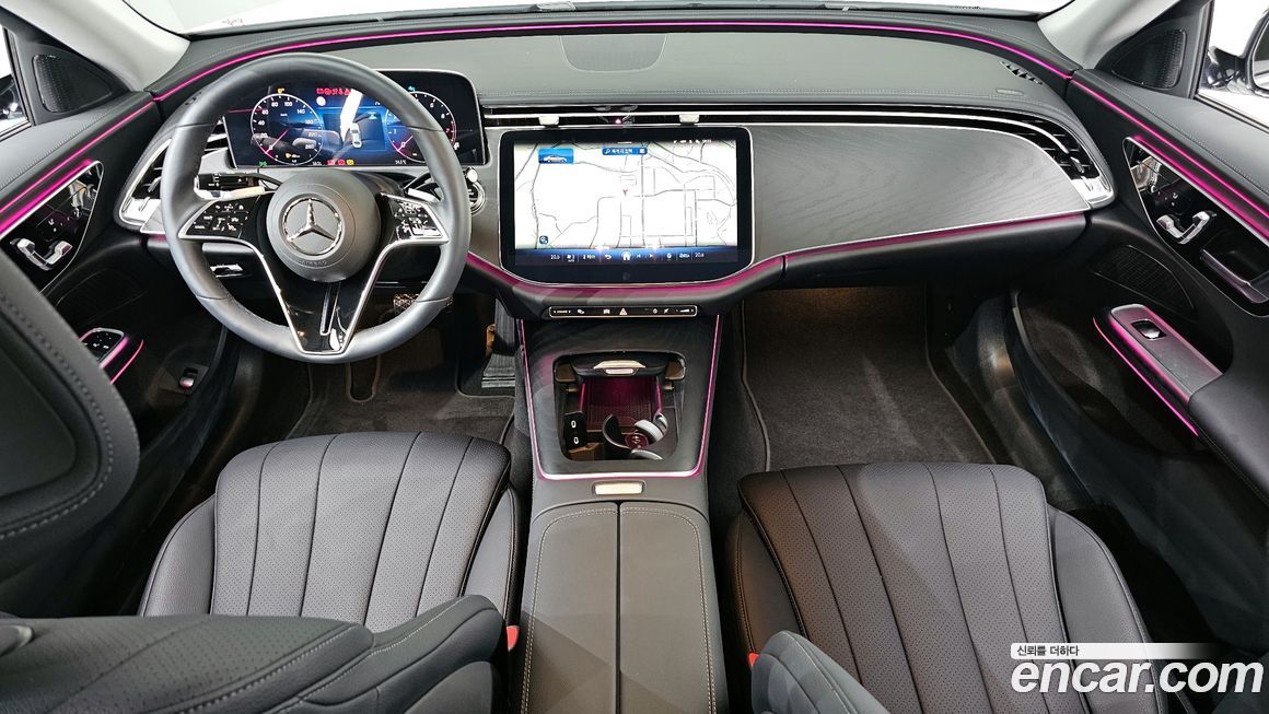 Mercedes-Benz E-Class 2025