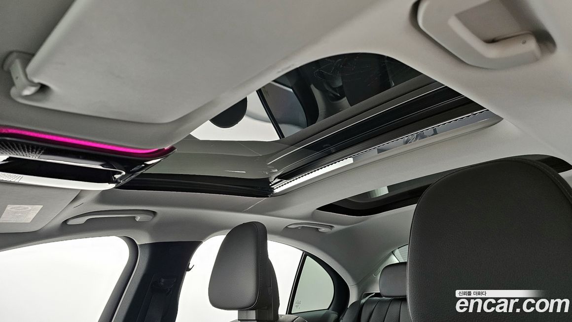 Mercedes-Benz E-Class 2025