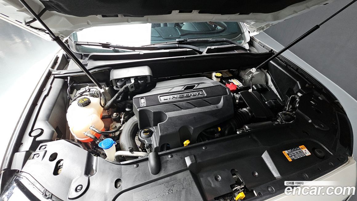 Lincoln Nautilus 2019