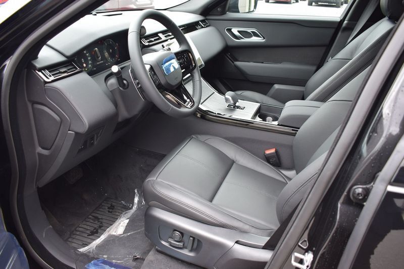 Land Rover Range Rover Velar 2025