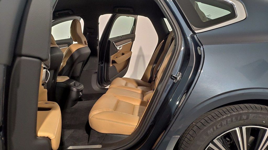 Volvo S90 2021