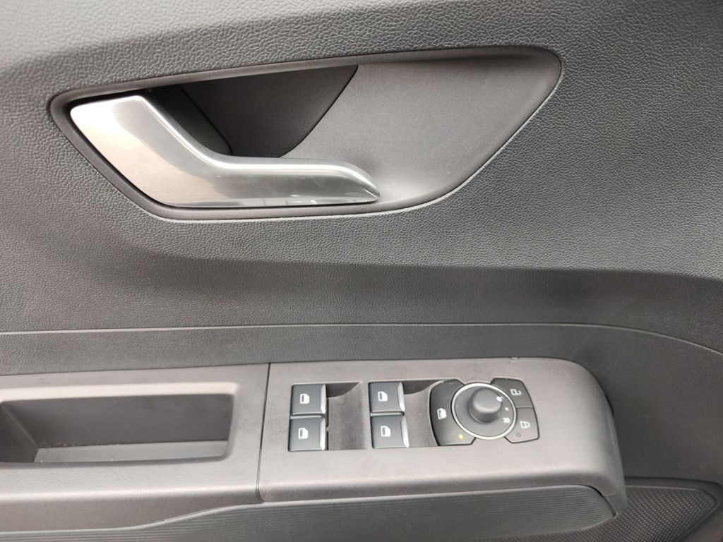 Ford Tourneo Courier 2025