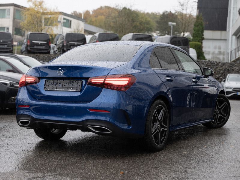 Mercedes-Benz A 220 2024
