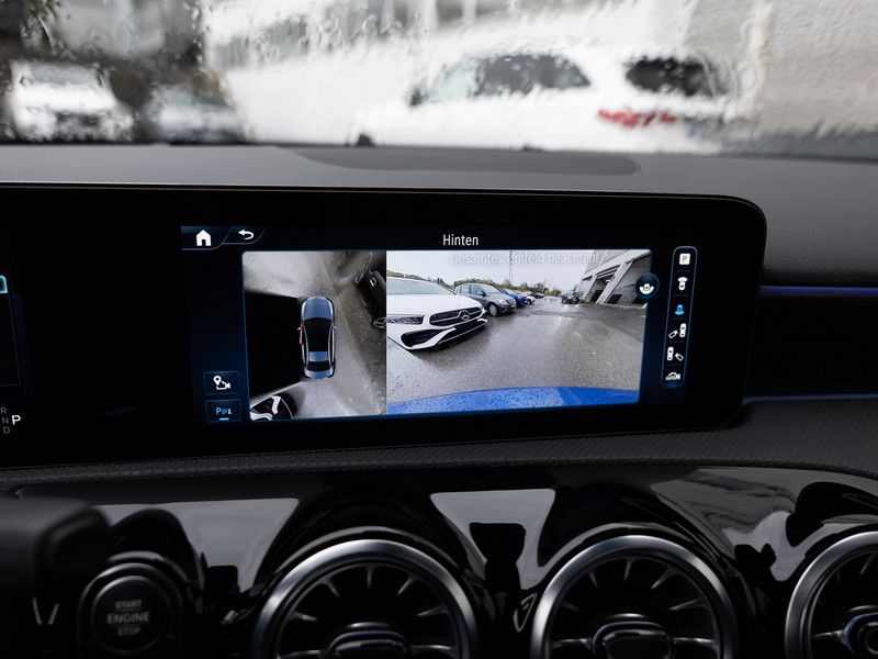 Mercedes-Benz A 220 2024