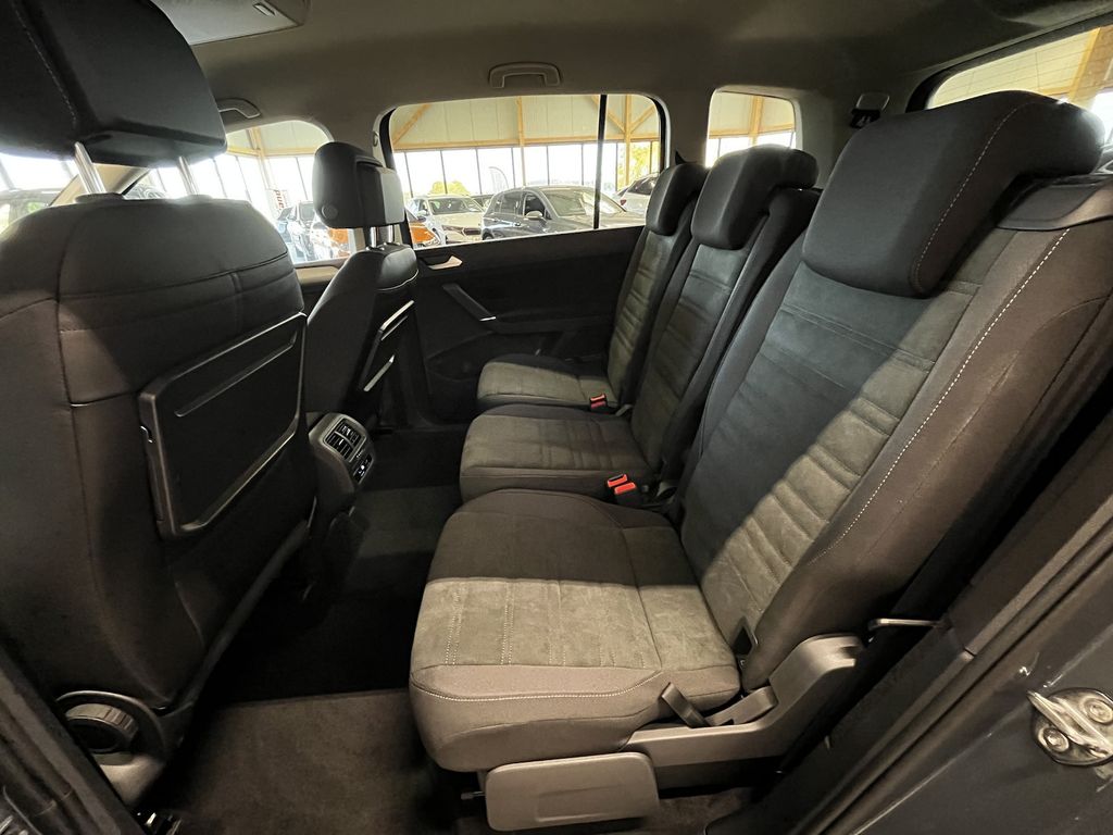 Volkswagen Touran 2025