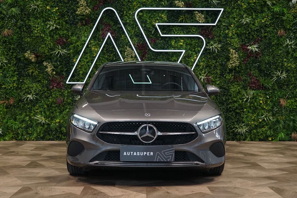 Mercedes-Benz A 200 2024