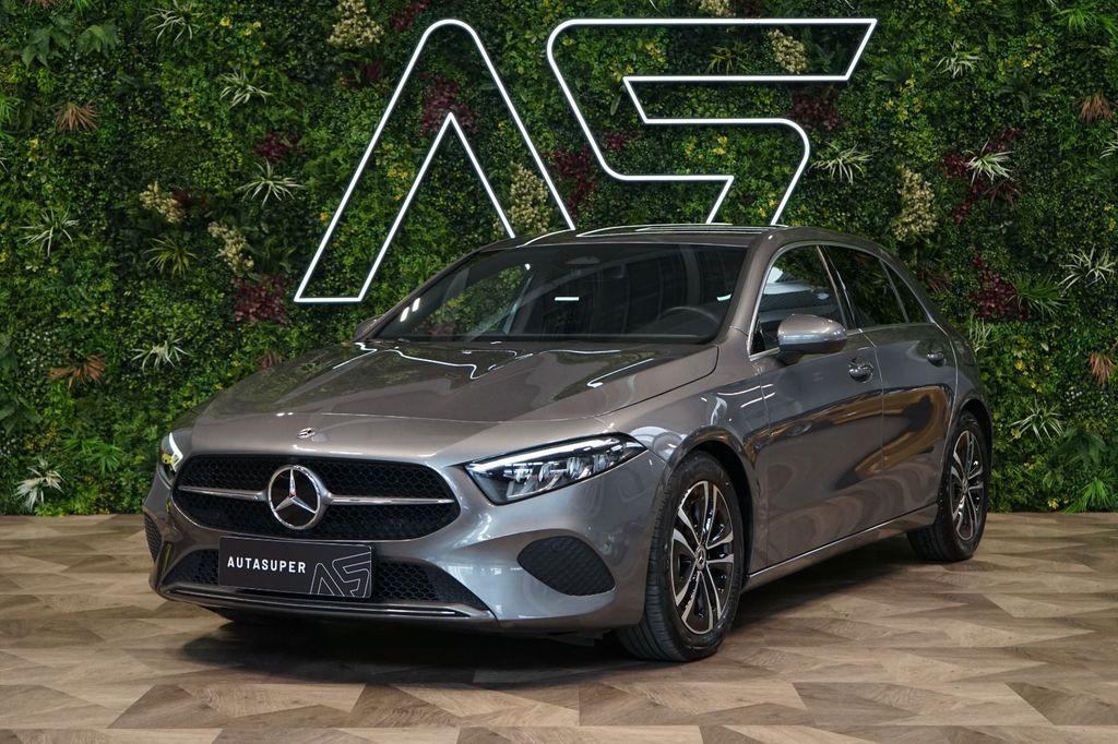 Mercedes-Benz A 200 2024