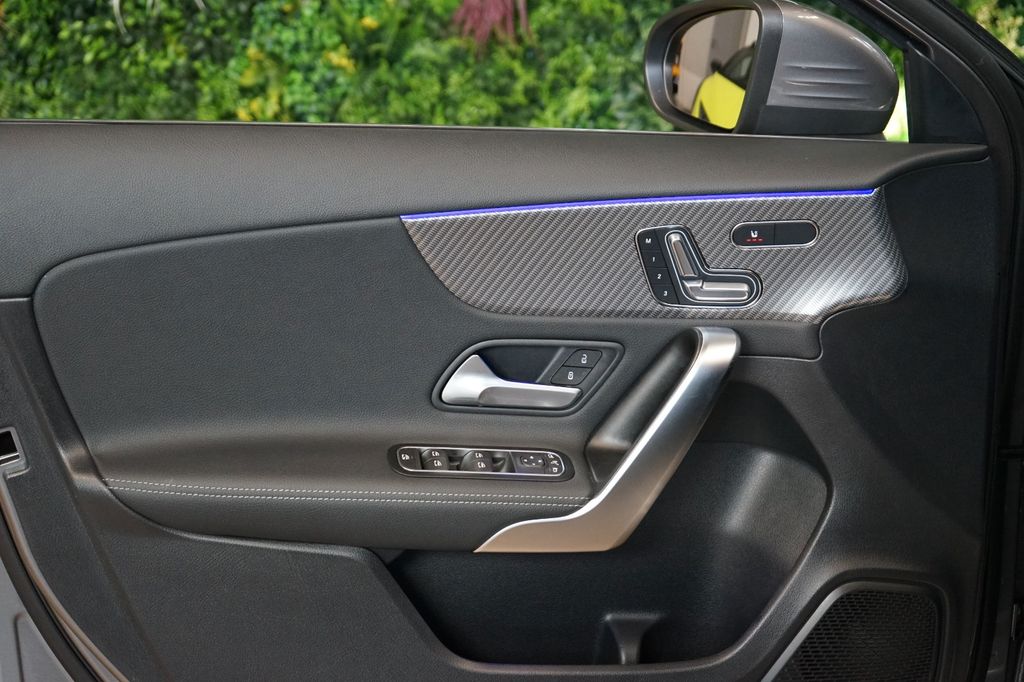 Mercedes-Benz A 200 2024