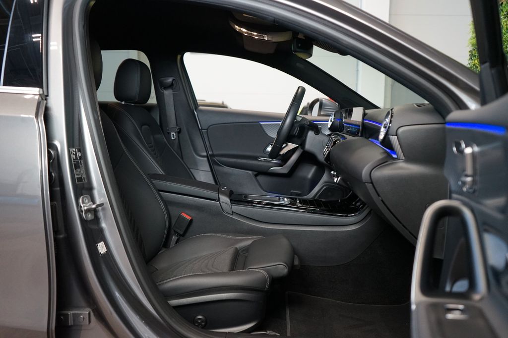 Mercedes-Benz A 200 2024