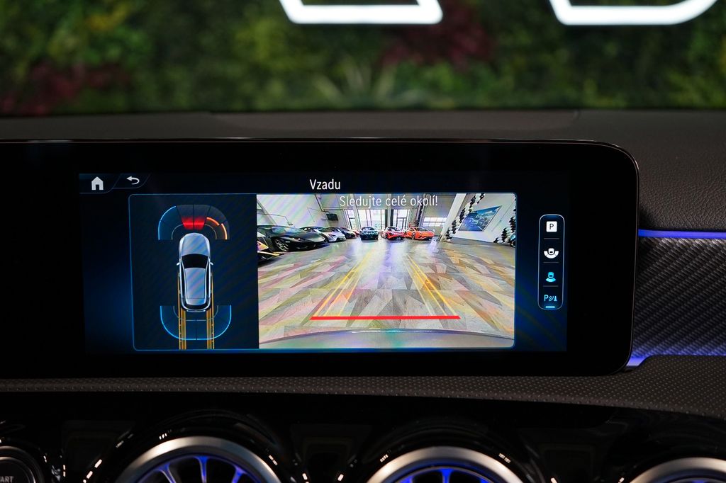 Mercedes-Benz A 200 2024