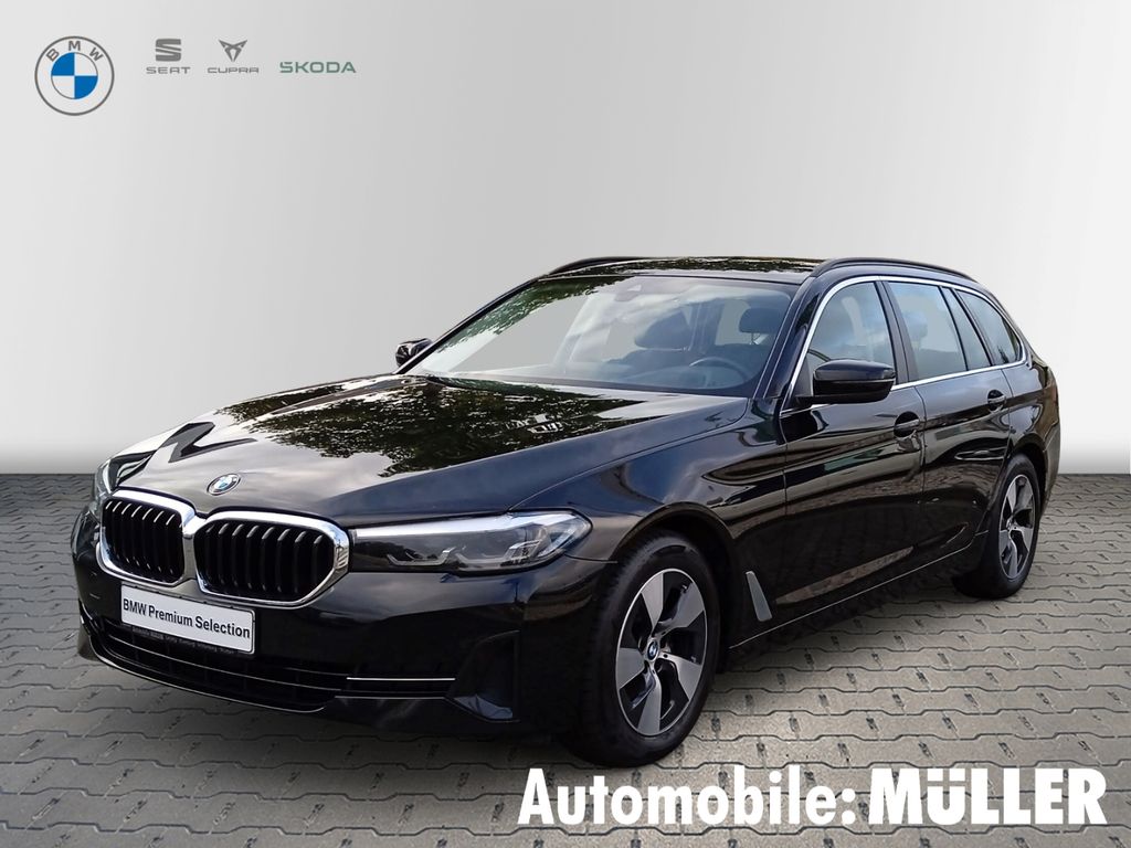 BMW 520 2022