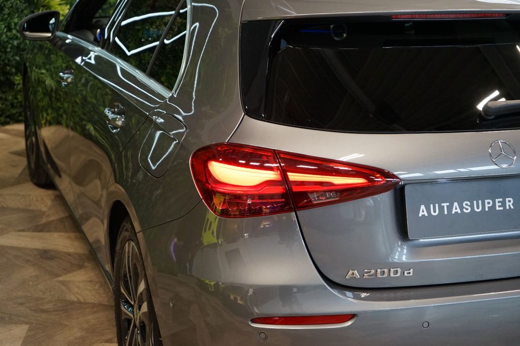 Mercedes-Benz A 200 2024