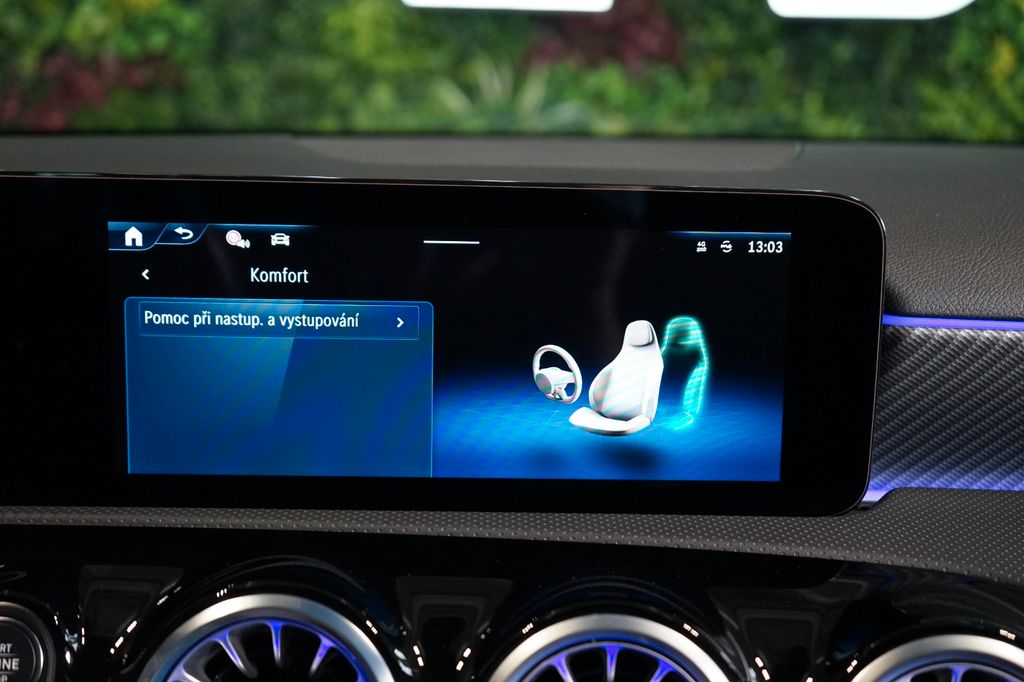 Mercedes-Benz A 200 2024