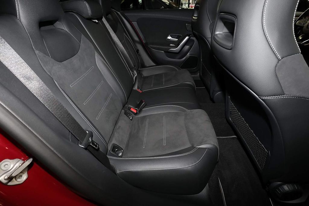 Mercedes-Benz CLA 250 2021