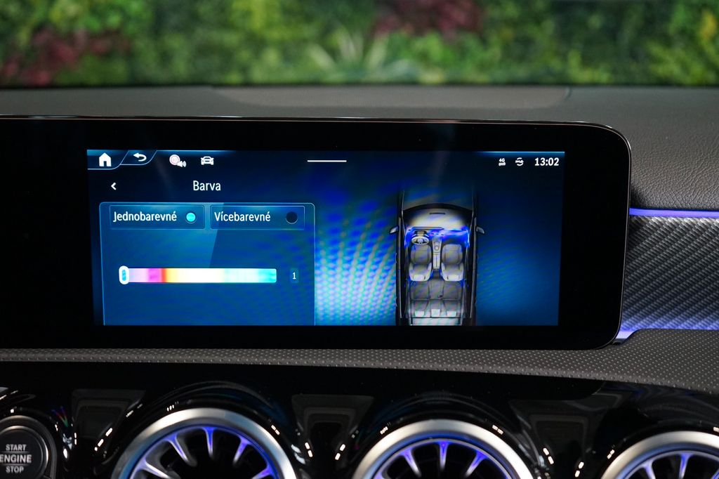 Mercedes-Benz A 200 2024