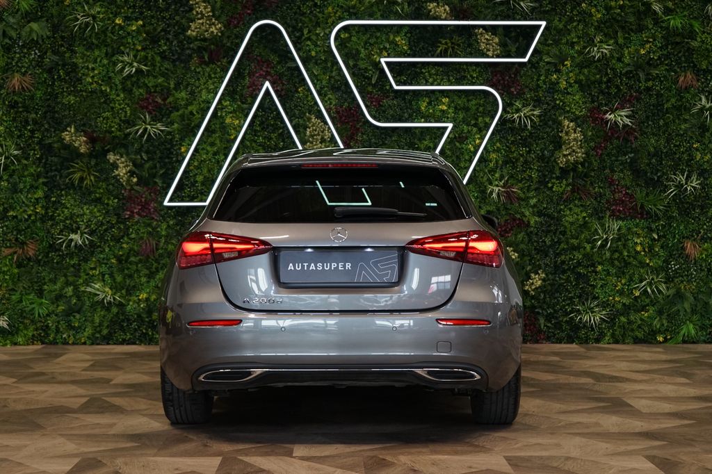 Mercedes-Benz A 200 2024