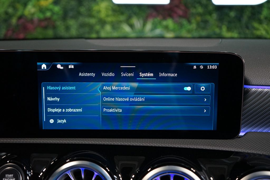 Mercedes-Benz A 200 2024