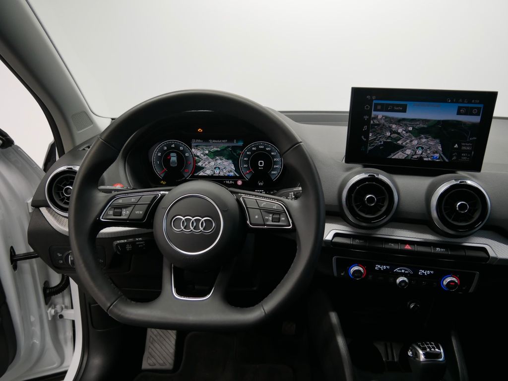 Audi Q2 2024