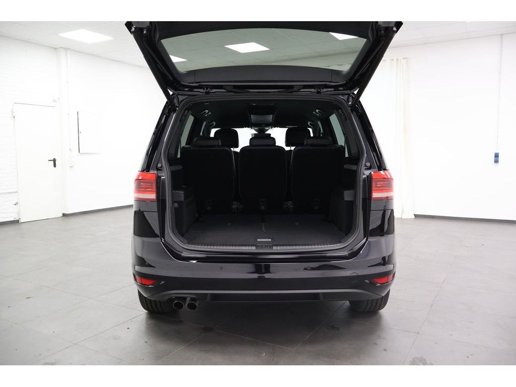 Volkswagen Touran 2025