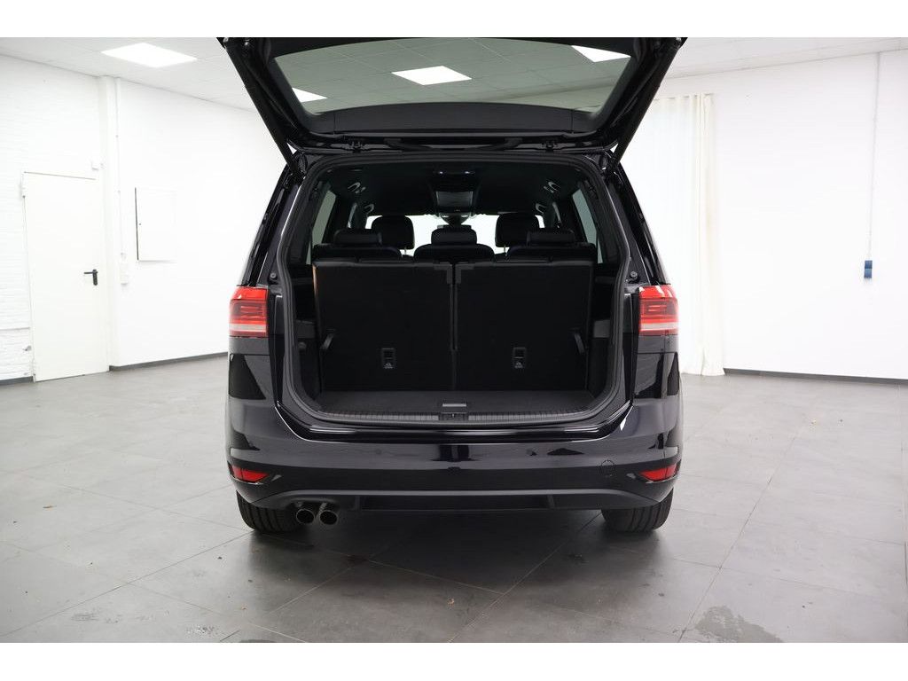 Volkswagen Touran 2025