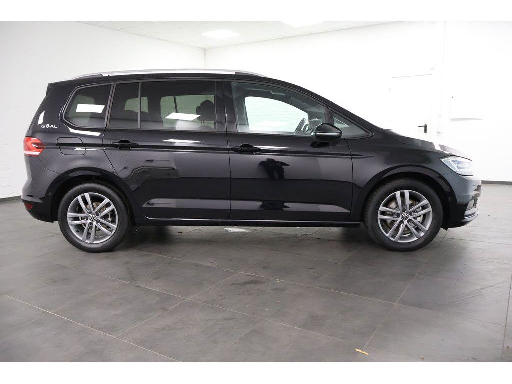 Volkswagen Touran 2025
