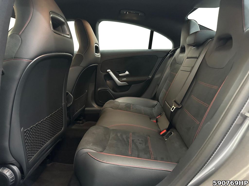 Mercedes-Benz CLA 220 2024