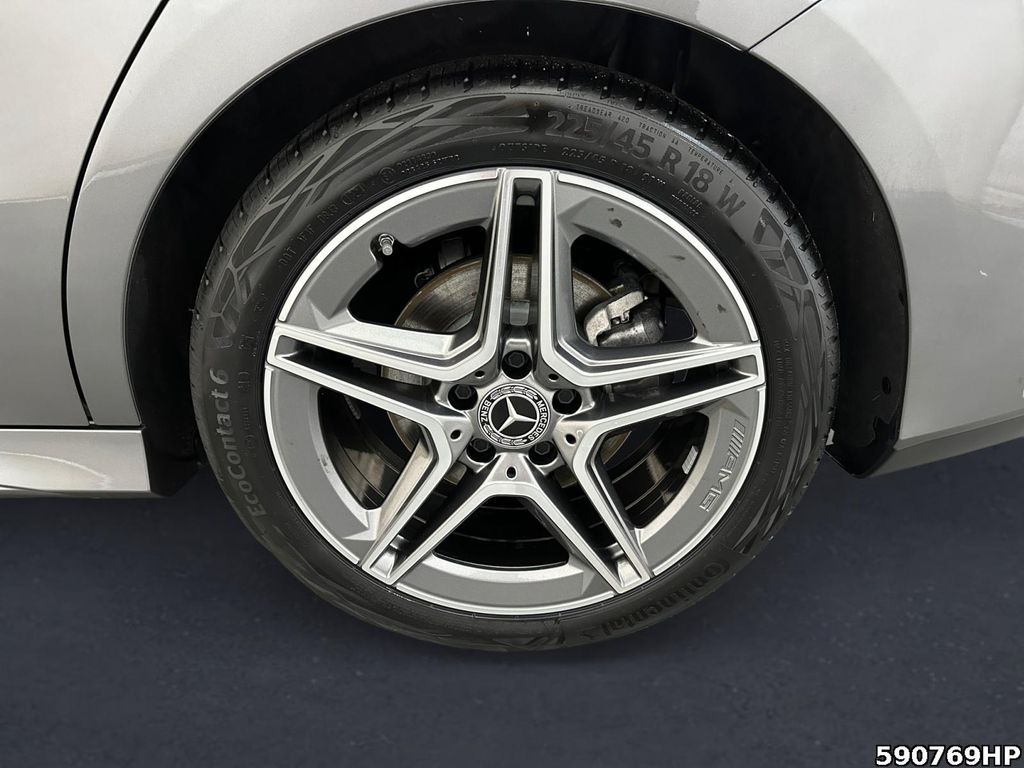 Mercedes-Benz CLA 220 2024