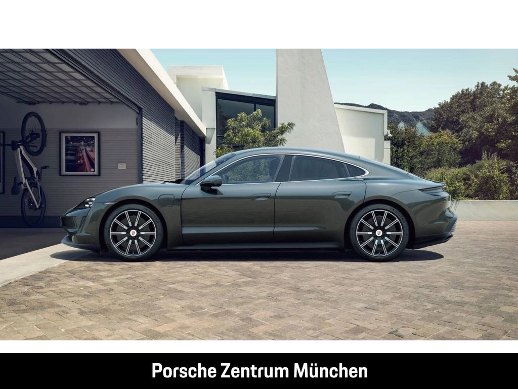 Porsche Taycan 2023