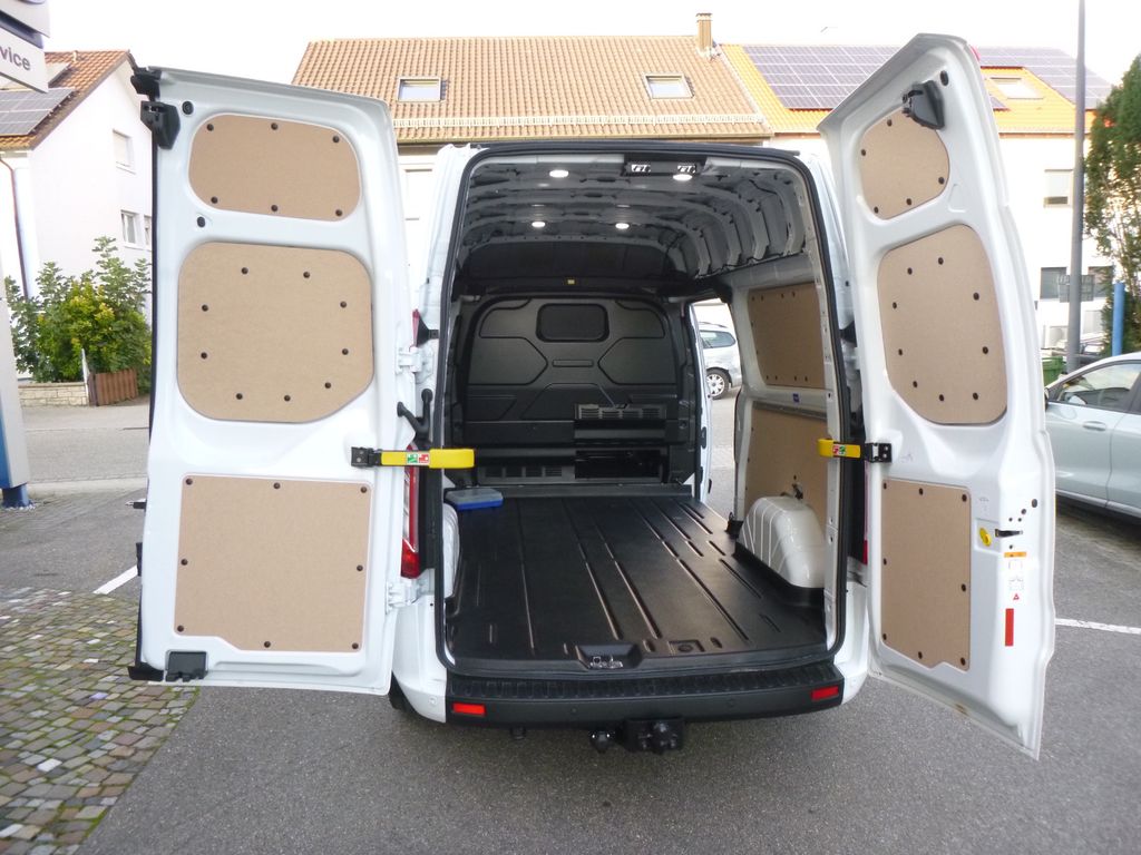Ford Transit Custom 2024