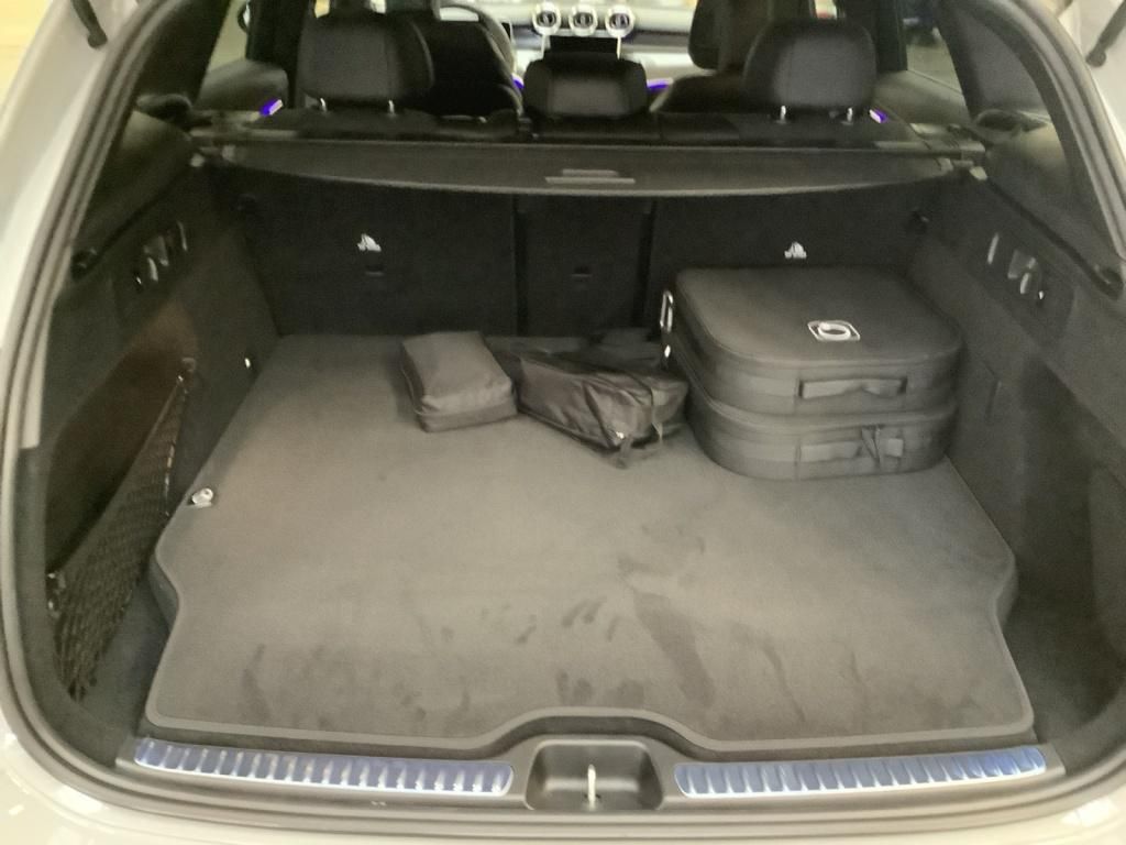 Mercedes-Benz GLC 300 2025