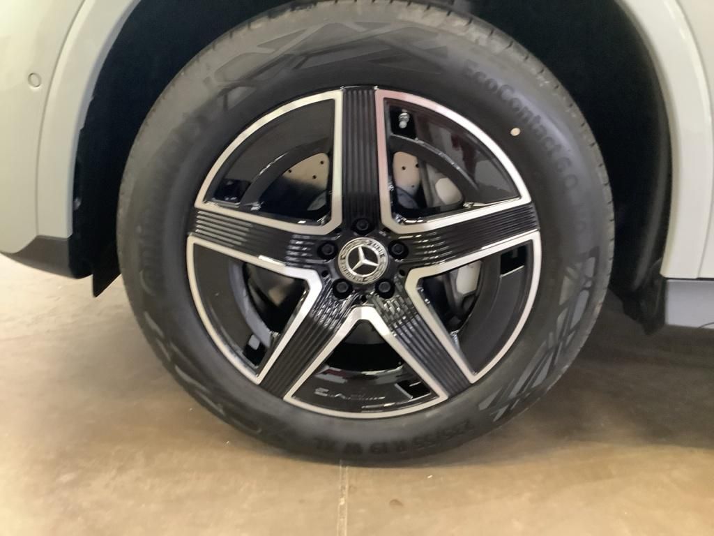 Mercedes-Benz GLC 300 2025