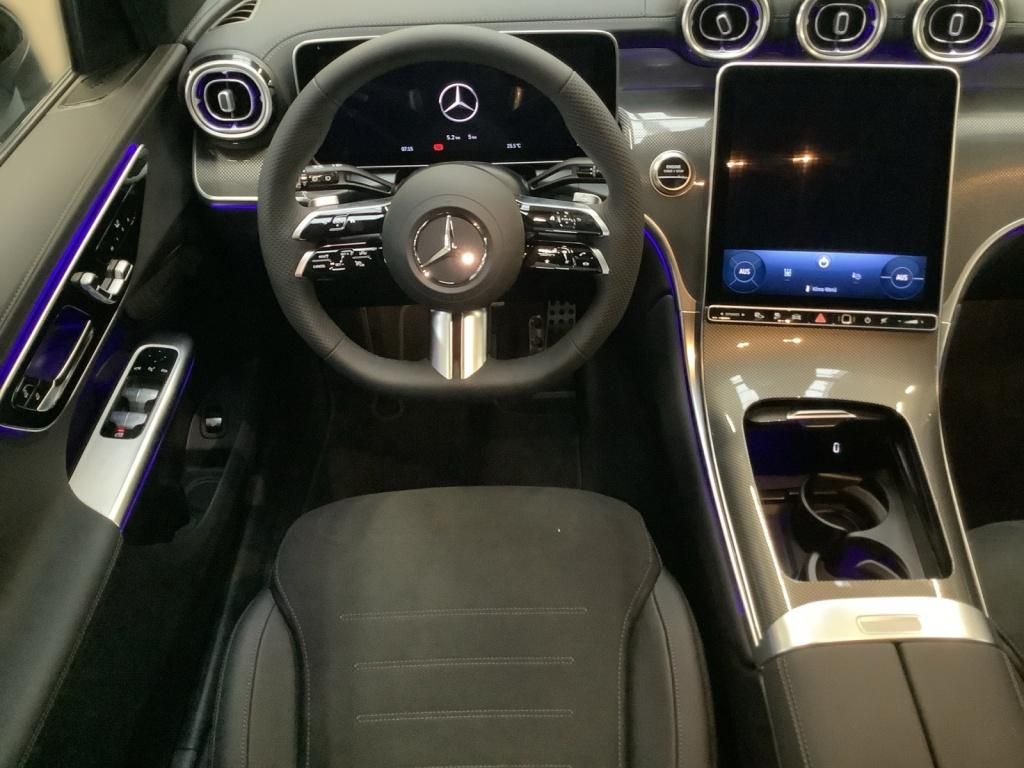 Mercedes-Benz GLC 300 2025