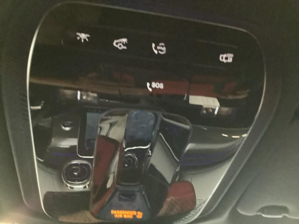 Mercedes-Benz GLC 300 2025