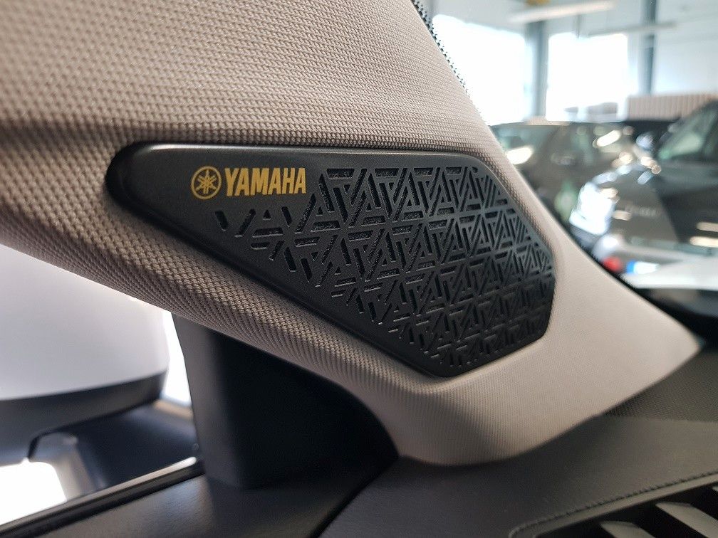 Mitsubishi Outlander 2025