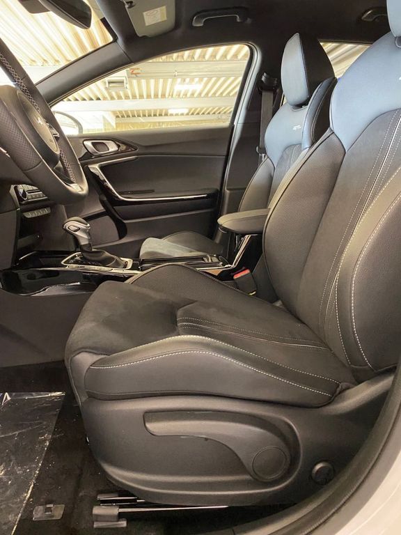 Kia pro cee'd / ProCeed 2025