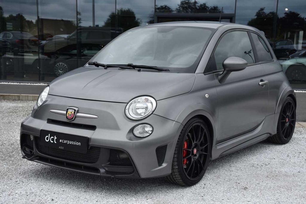 Abarth 695 2016