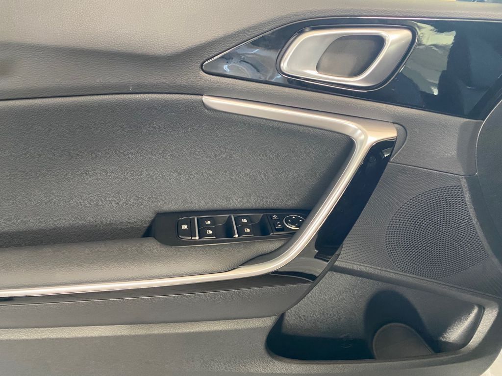 Kia pro cee'd / ProCeed 2025