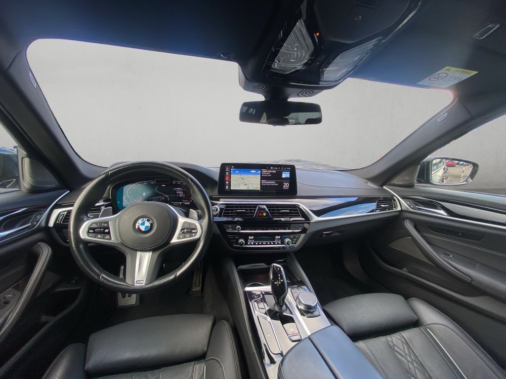 BMW 540 2022