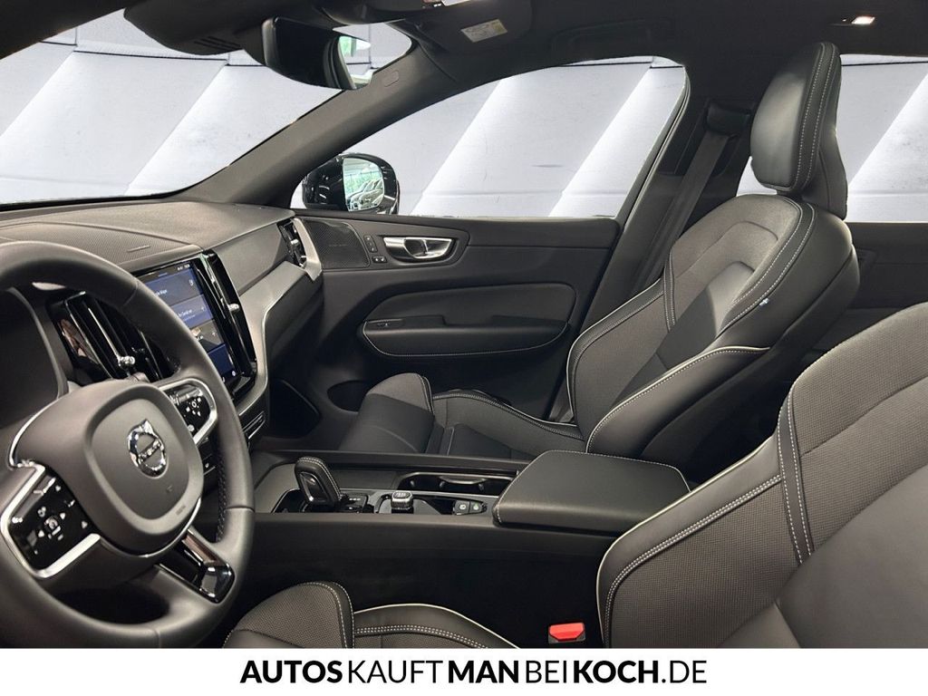 Volvo XC60 2022