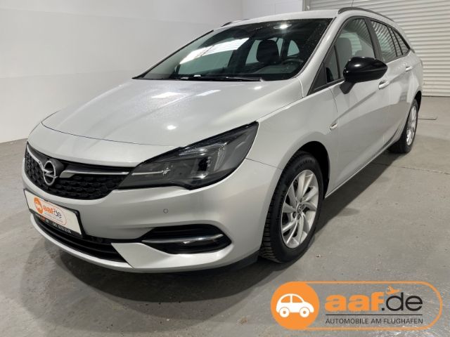 Opel Astra 2022