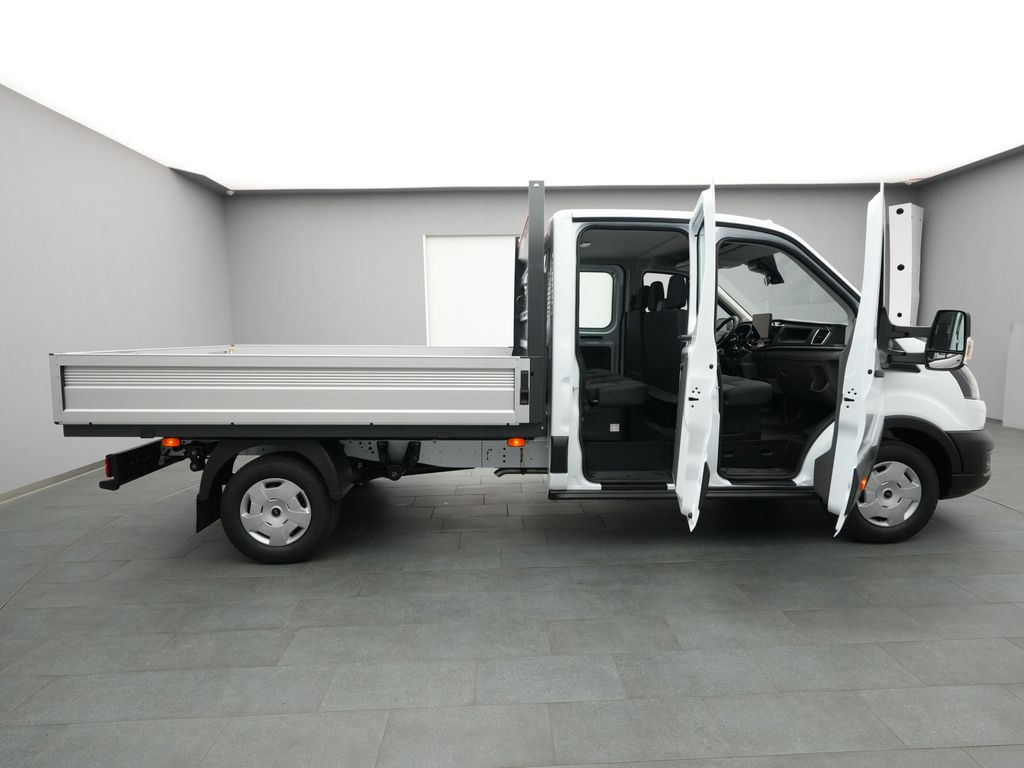 Ford Transit 2025