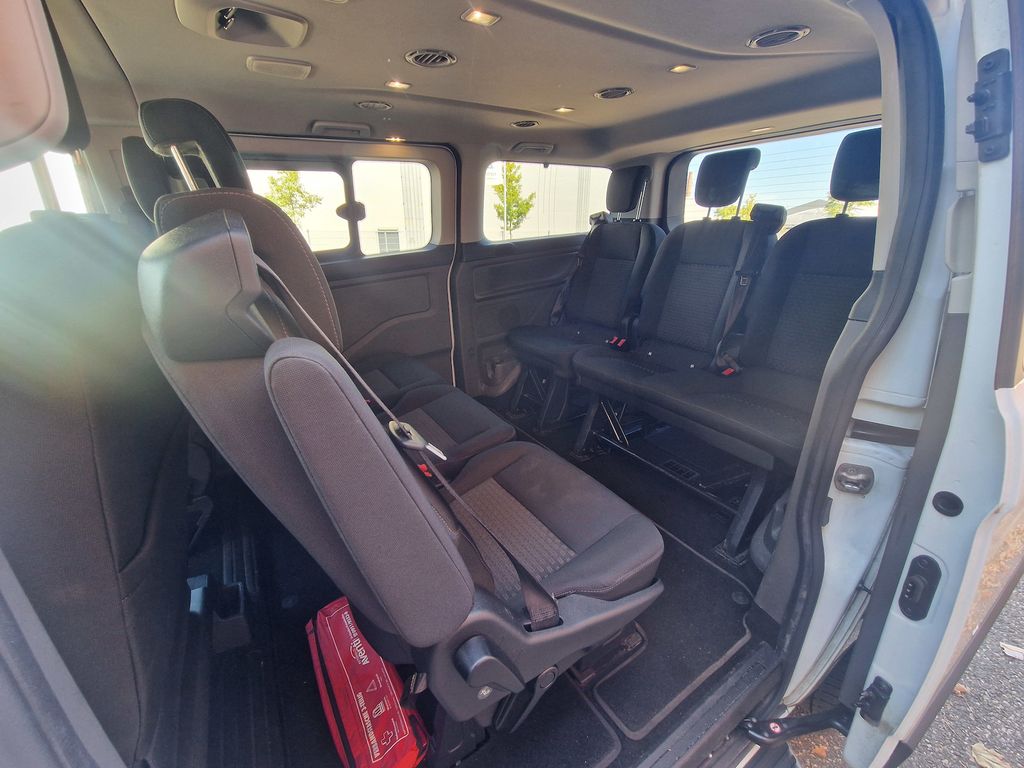 Ford Tourneo Custom 2020