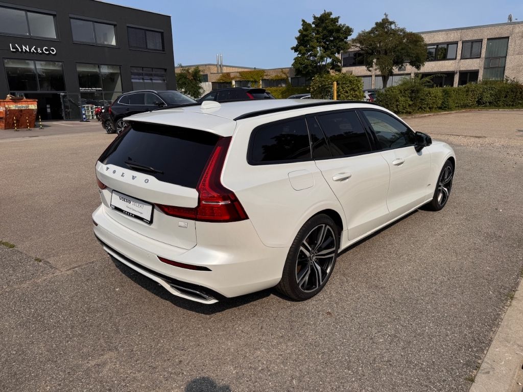 Volvo V60 2021