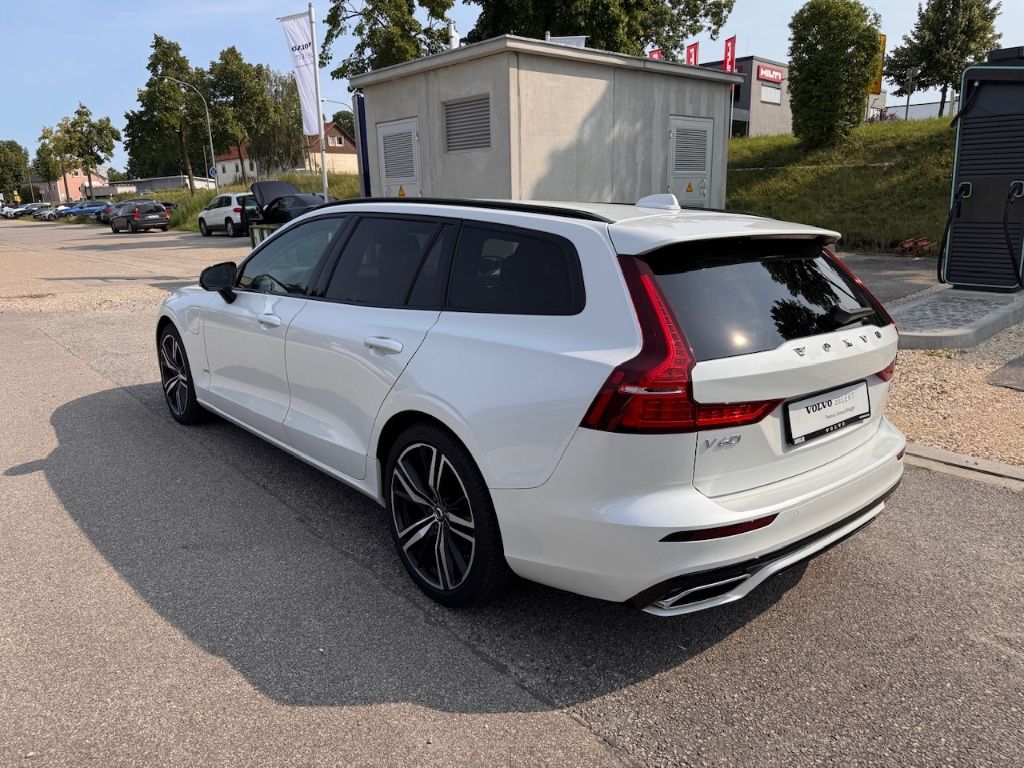 Volvo V60 2021