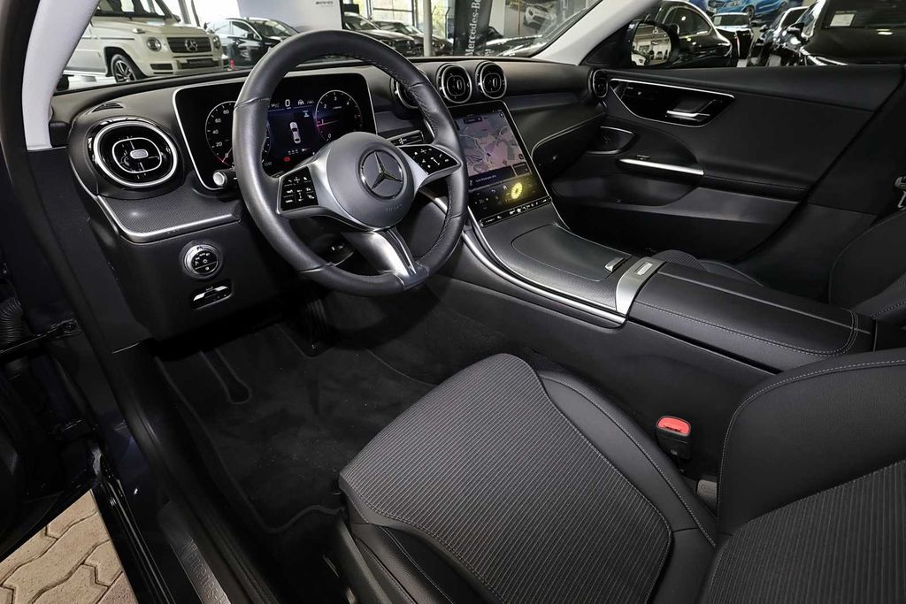 Mercedes-Benz C 200 2024