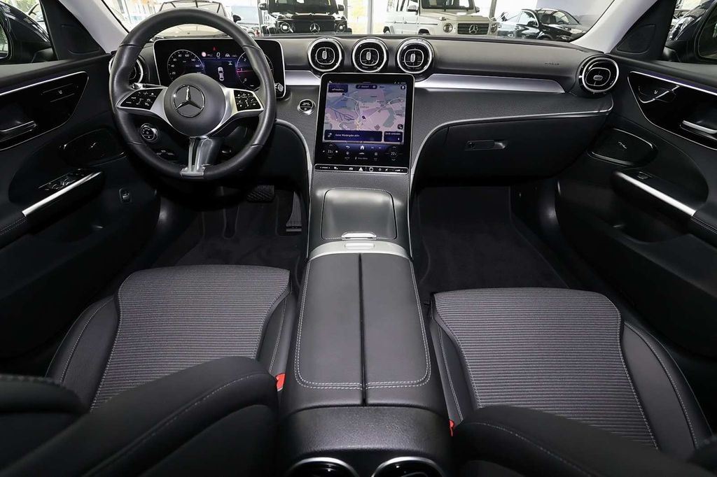 Mercedes-Benz C 200 2024