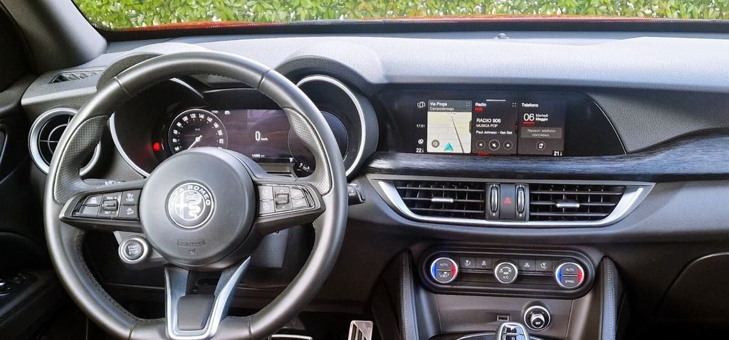 Alfa Romeo Stelvio 2023