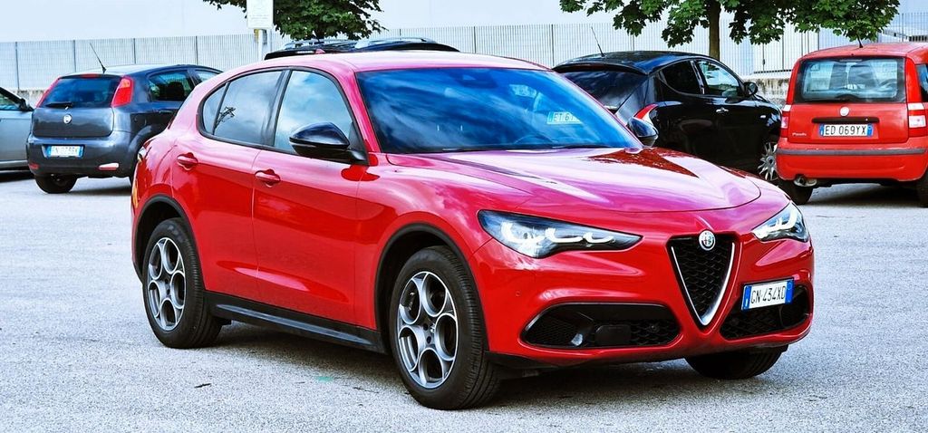 Alfa Romeo Stelvio 2023