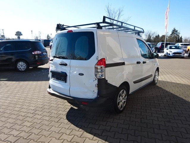 Ford Transit Courier 2021