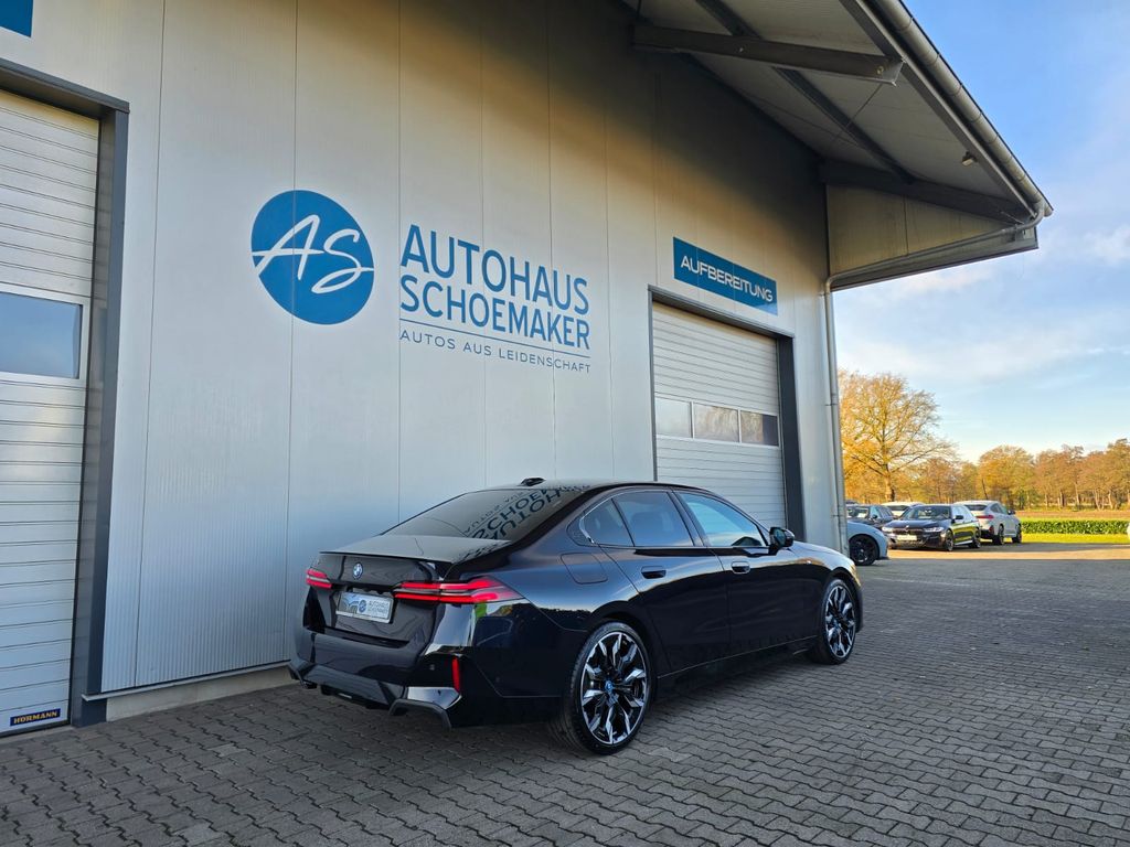 BMW i5 2024